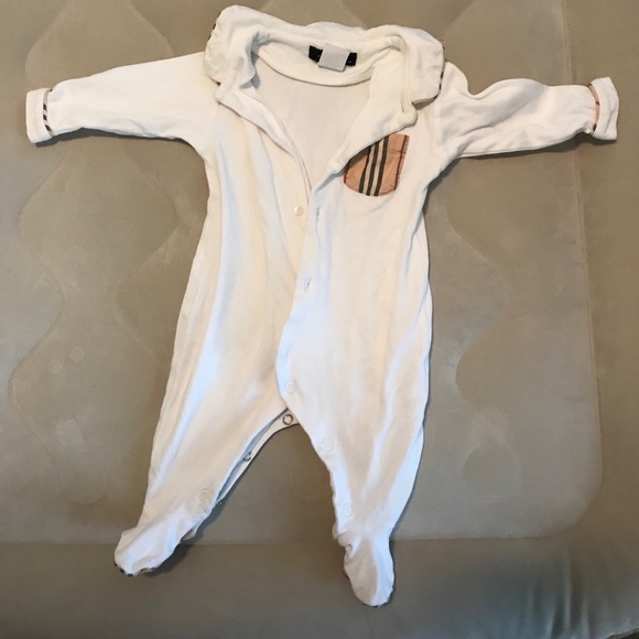 baby burberry onesie